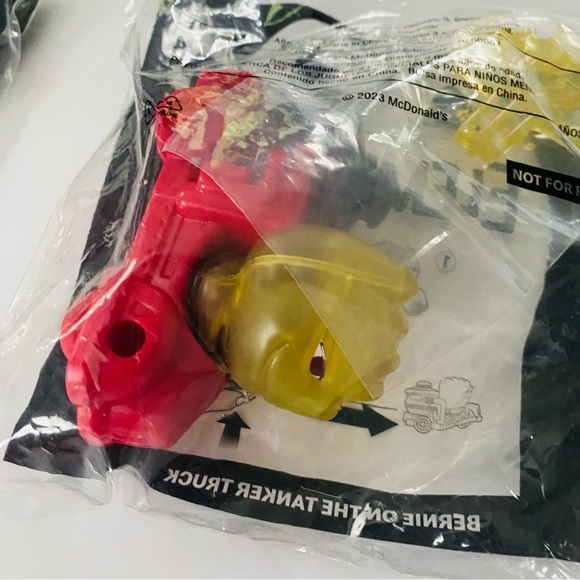 McDonald’s | Disney Elemental Happy Meal Toy Set NWT Bernie Clod - Picture 7 of 7